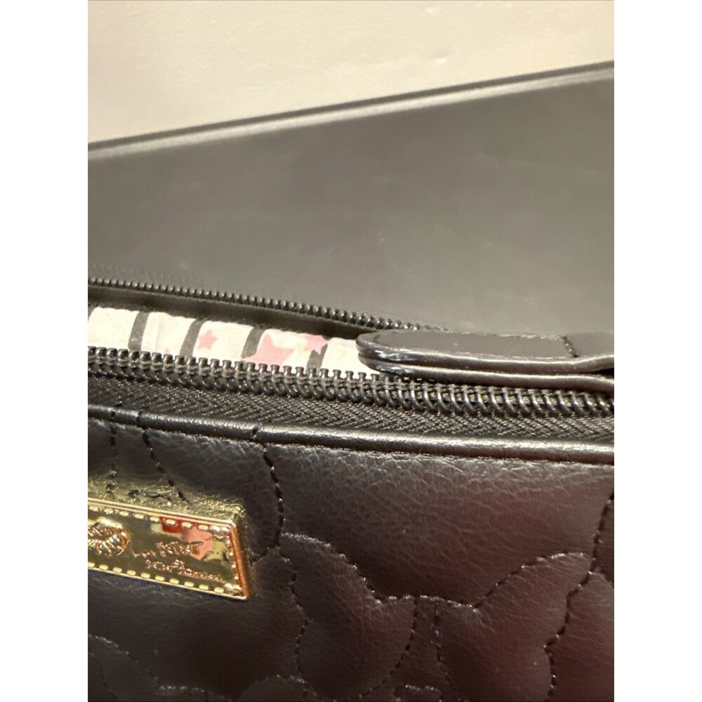 Luv Betsey Johnson French Bulldog Frenchie Quilted Wristlet Clutch Black - Picture 5 of 5